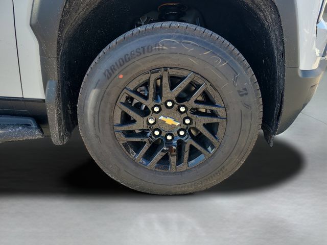 New 2026 Chevrolet Silverado EV LT w/ Plus Package AWD/4WD image 29