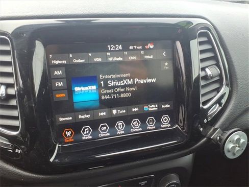 Used 2019 Jeep Compass Limited image 16