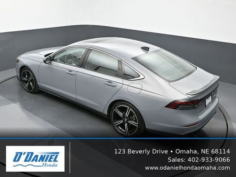 Used 2023 Honda Accord Sport image 15