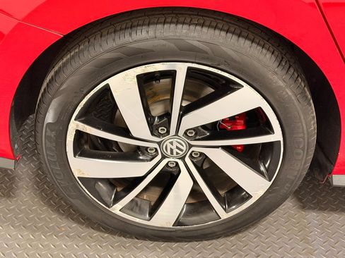 Used 2019 Volkswagen Jetta GLI image 20