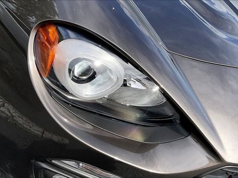 Used 2017 FIAT 124 Spider Lusso image 26