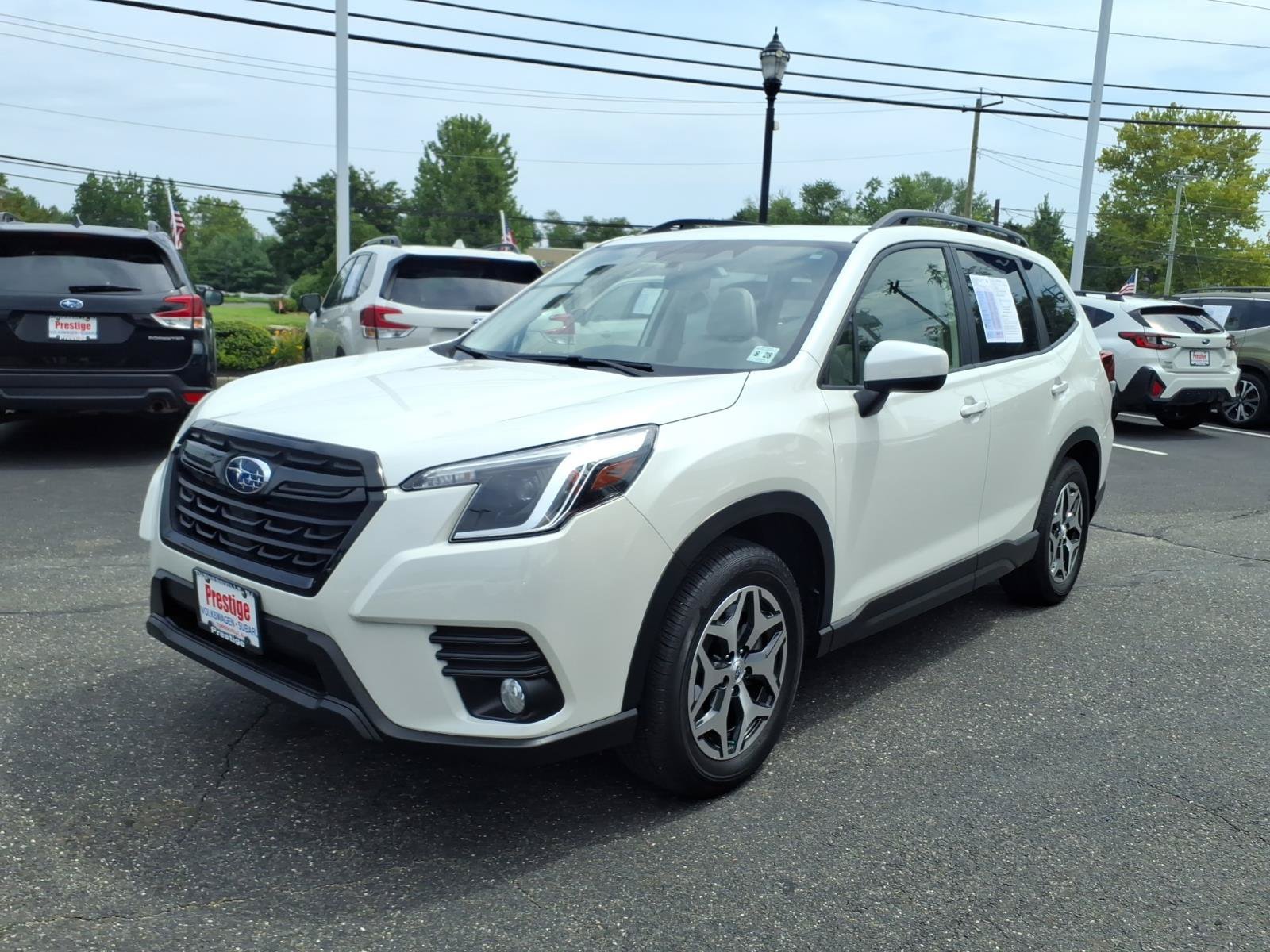 Certified 2023 Subaru Forester Premium AWD/4WD image 5