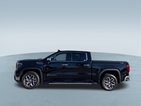 Used 2023 GMC Sierra 1500 SLT w/ SLT Premium Plus Package image 12