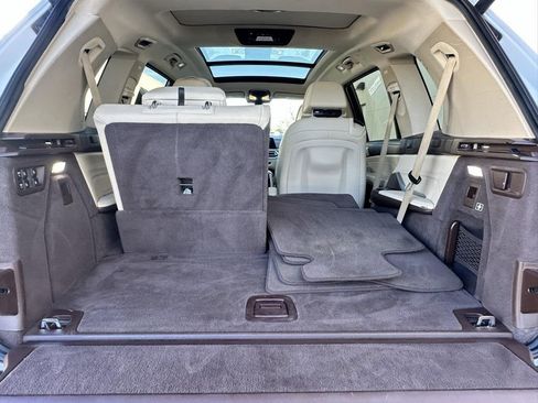 Used 2019 BMW X7 xDrive50i w/ Premium Package image 9