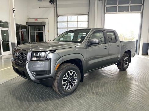 New 2026 Nissan Frontier SV w/ SV Convenience Package RWD image 4