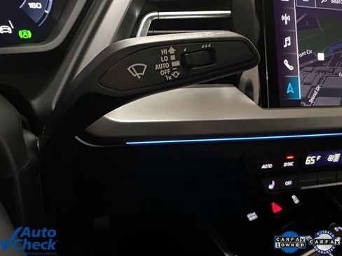 Used 2024 Audi Q4 e-tron Premium Plus w/ Premium Plus image 37