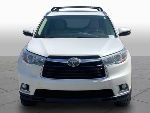 Used 2016 Toyota Highlander Limited w/ Driver Technology Package AWD/4WD image 3