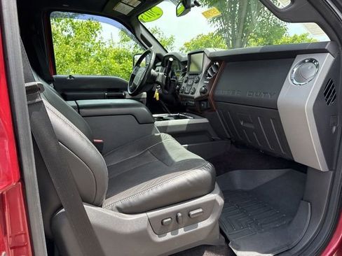 Used 2015 Ford F250 Lariat w/ Chrome Package AWD/4WD image 31