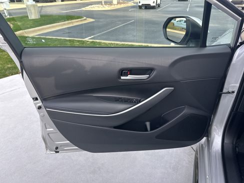 Used 2020 Toyota Corolla SE image 14