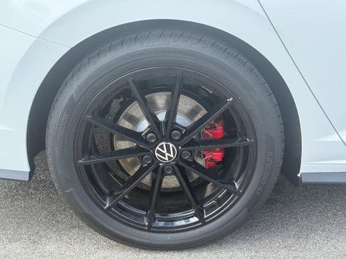 New 2026 Volkswagen Jetta GLI Autobahn FWD image 4