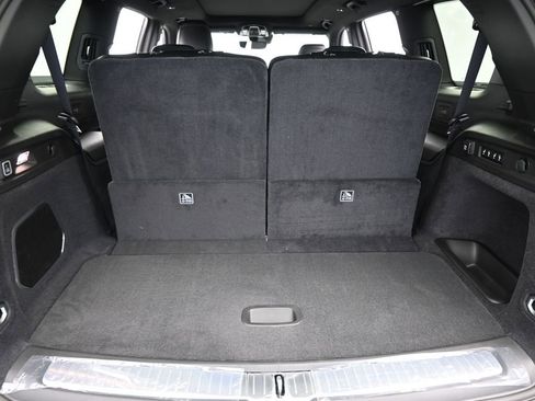 New 2025 Jeep Grand Cherokee L Overland image 23