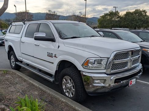 Used 2017 RAM 2500 Laramie image 4