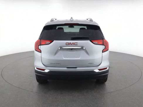 Used 2020 GMC Terrain SLT w/ Preferred Package AWD/4WD image 7