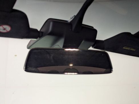 Used 2016 Tesla Model X Performance image 15