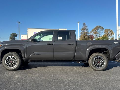 New 2026 Toyota Tacoma TRD Sport image 6