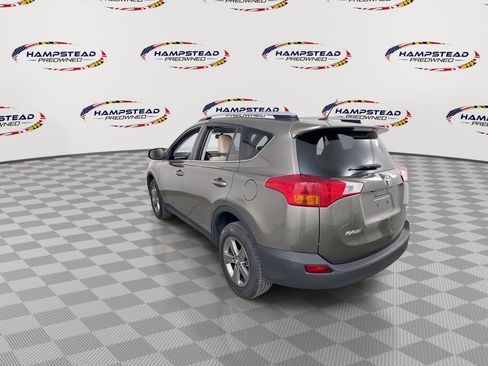 Used 2015 Toyota RAV4 XLE AWD/4WD image 6