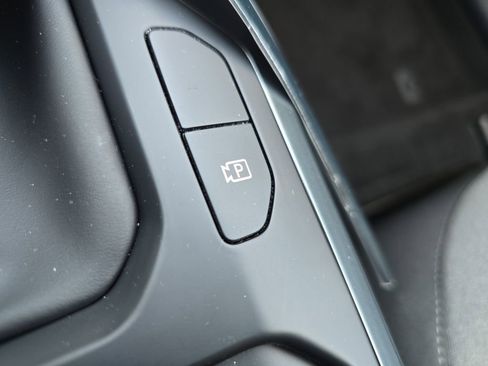 New 2025 Kia K4 LXS image 7