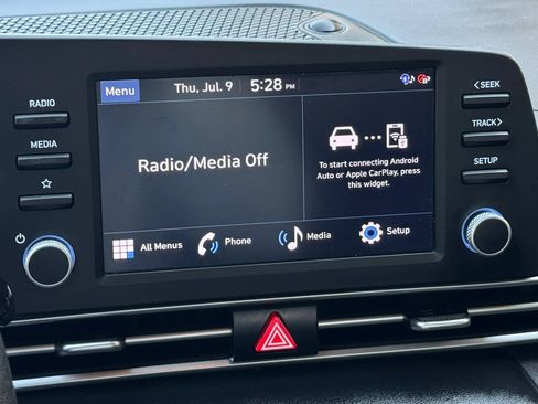 Used 2022 Hyundai Elantra SEL FWD image 37