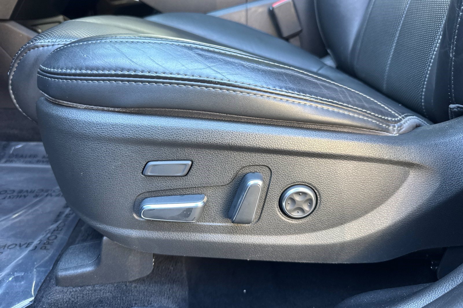 Used 2023 Hyundai Santa Fe Calligraphy FWD image 15
