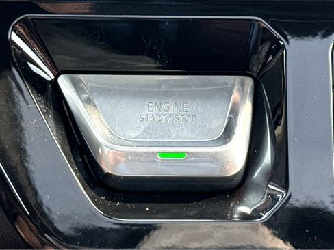 New 2026 GMC Sierra 2500 Denali Ultimate image 18