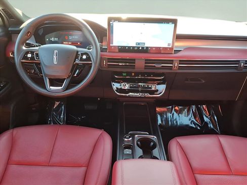 Certified 2025 Lincoln Corsair Reserve w/ Jet Appearance Package image 17