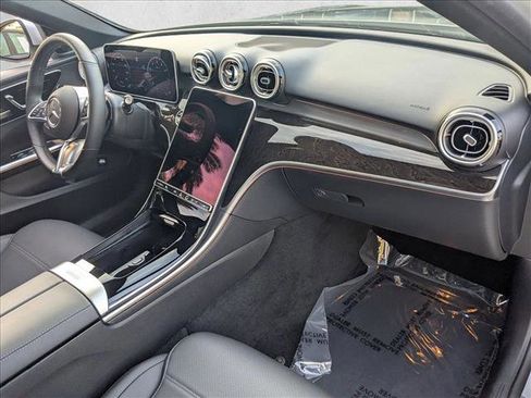 Used 2025 Mercedes-Benz C 300 4MATIC Sedan image 22