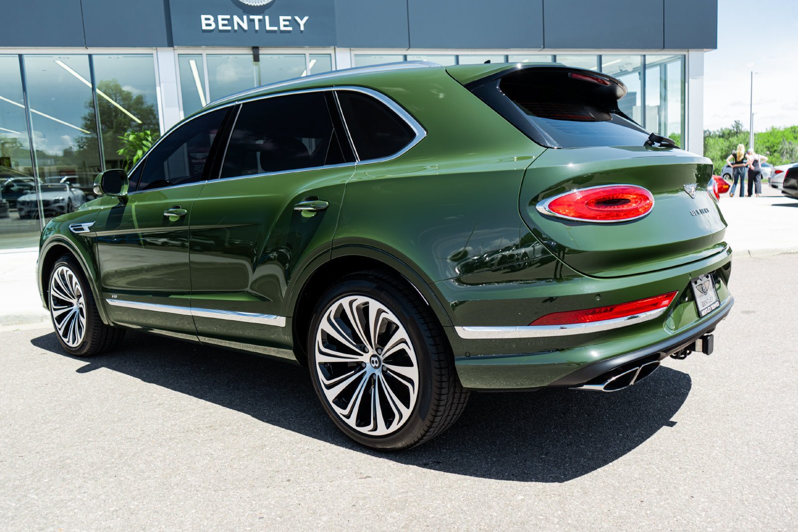 Certified 2022 Bentley Bentayga AWD/4WD image 9