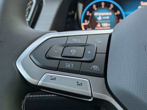 New 2026 Volkswagen Atlas Cross Sport SE AWD/4WD image 33