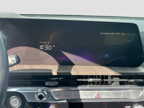 Used 2023 Kia Telluride SX image 15