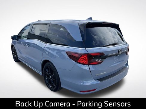 Used 2024 Honda Odyssey Sport image 8