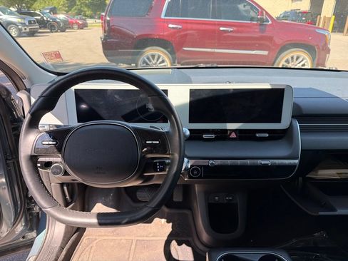 Used 2024 Hyundai Ioniq 5 Limited AWD/4WD image 7