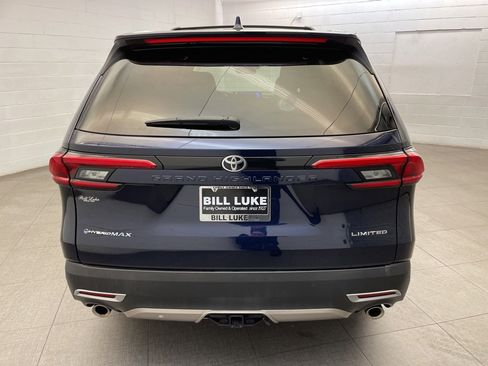 Used 2024 Toyota Grand Highlander AWD Hybrid image 6