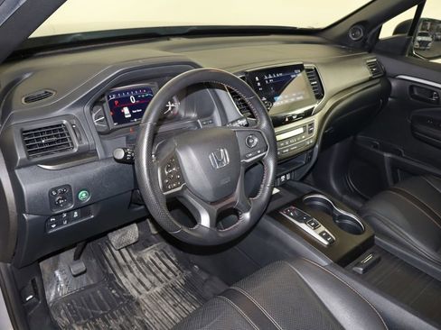 Used 2023 Honda Passport TrailSport image 26