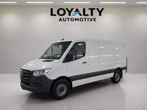 Used 2024 Mercedes-Benz Sprinter 2500 image 1