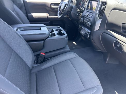 Used 2024 Chevrolet Silverado 1500 Custom Trail Boss AWD/4WD image 11