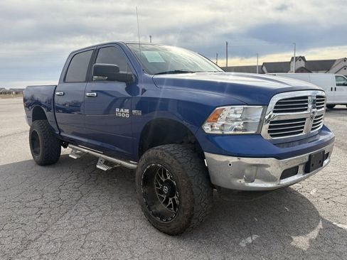 Used 2015 RAM 1500 Lone Star image 3