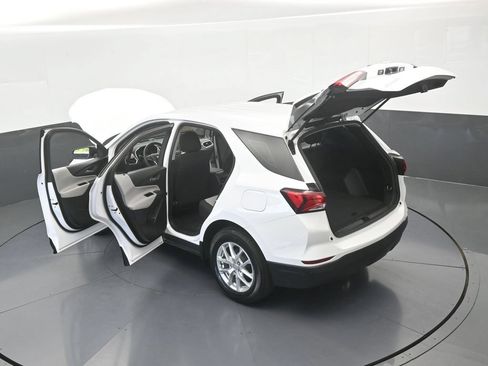 Used 2024 Chevrolet Equinox LS w/ Driver Confidence II Package FWD image 60