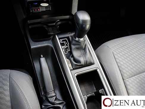Used 2022 Toyota Tacoma SR5 RWD image 23