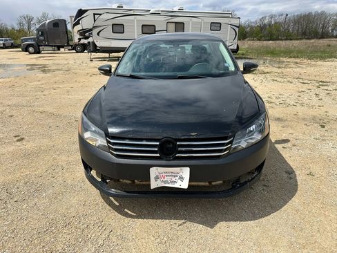 Used 2012 Volkswagen Passat 2.5 S FWD image 3