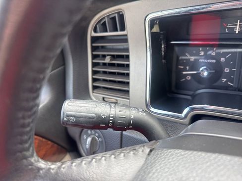 Used 2012 Lincoln Navigator 4WD image 15