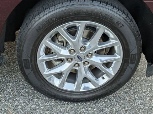 Certified 2020 Ford Expedition XLT w/ Equipment Group 202A image 16