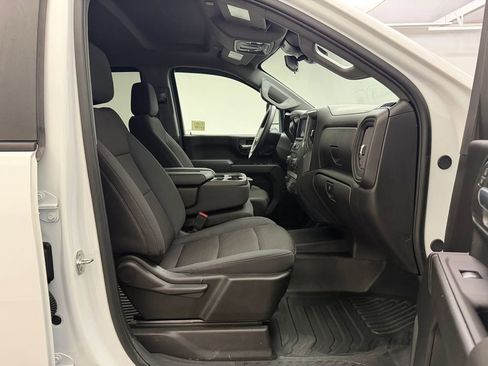 Used 2025 Chevrolet Silverado 3500 W/T image 22