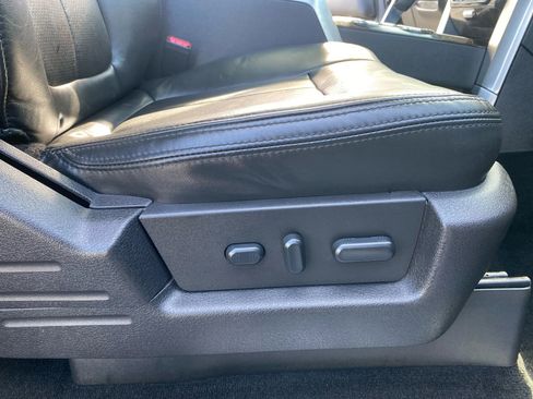 Used 2013 Ford F150 Platinum image 26