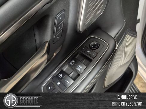 Used 2021 RAM 1500 Limited w/ Night Edition image 11