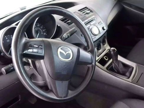 Used 2010 MAZDA MAZDA3 i Sport image 2