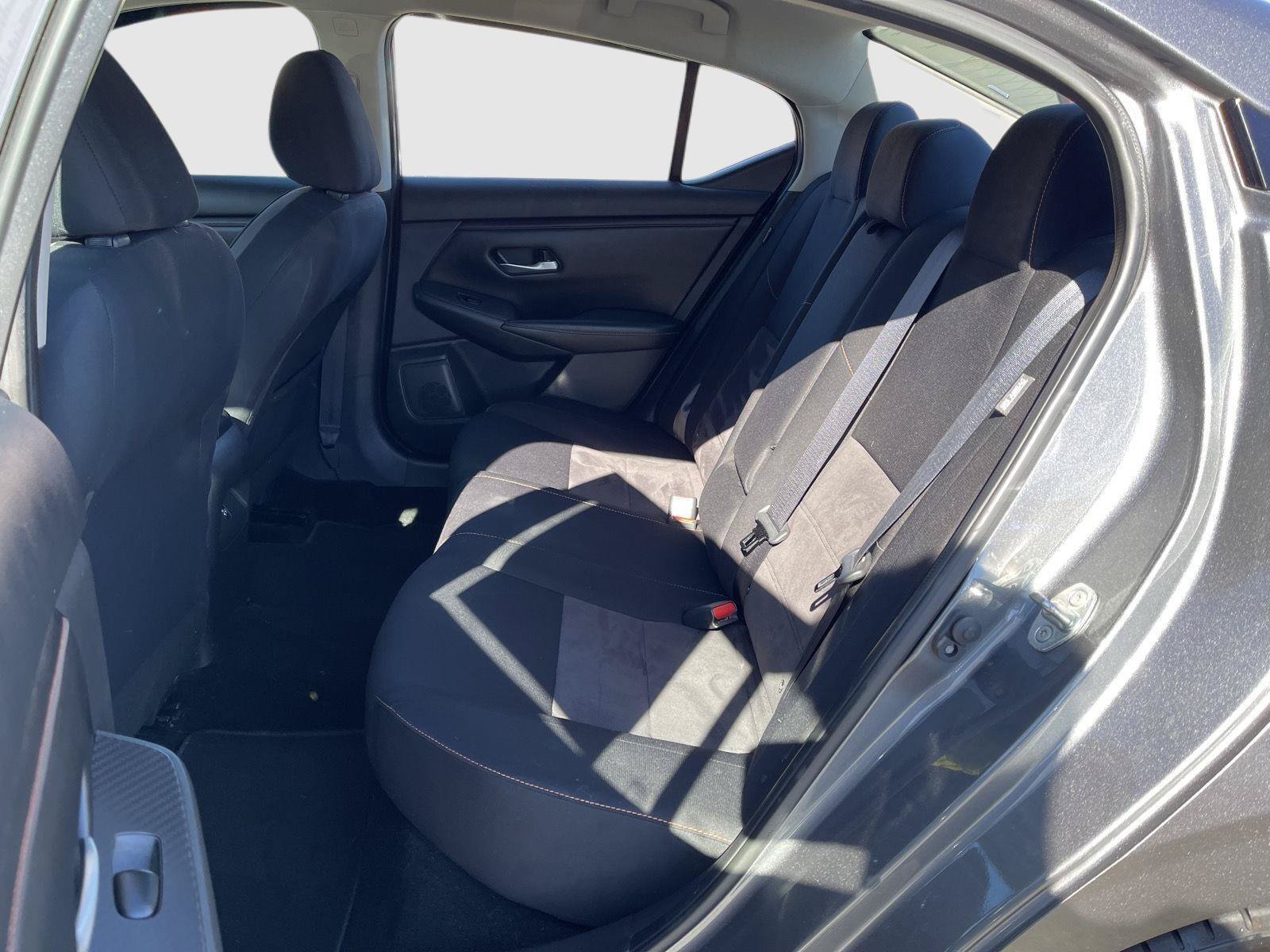 Used 2020 Nissan Sentra SR FWD image 14