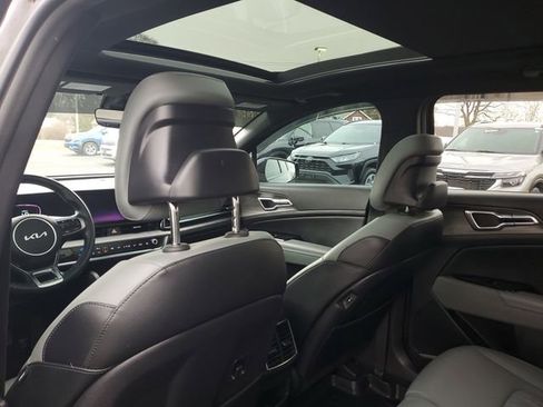 Certified 2023 Kia Sportage X-Line w/ X-Line Premium Package image 10