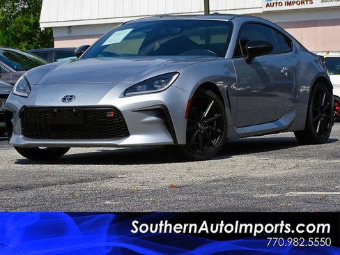 Used 2023 Toyota GR86 Premium RWD image 1
