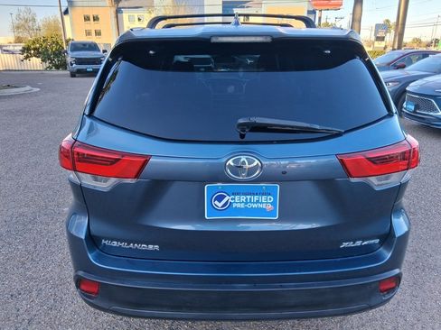 Used 2019 Toyota Highlander XLE image 5
