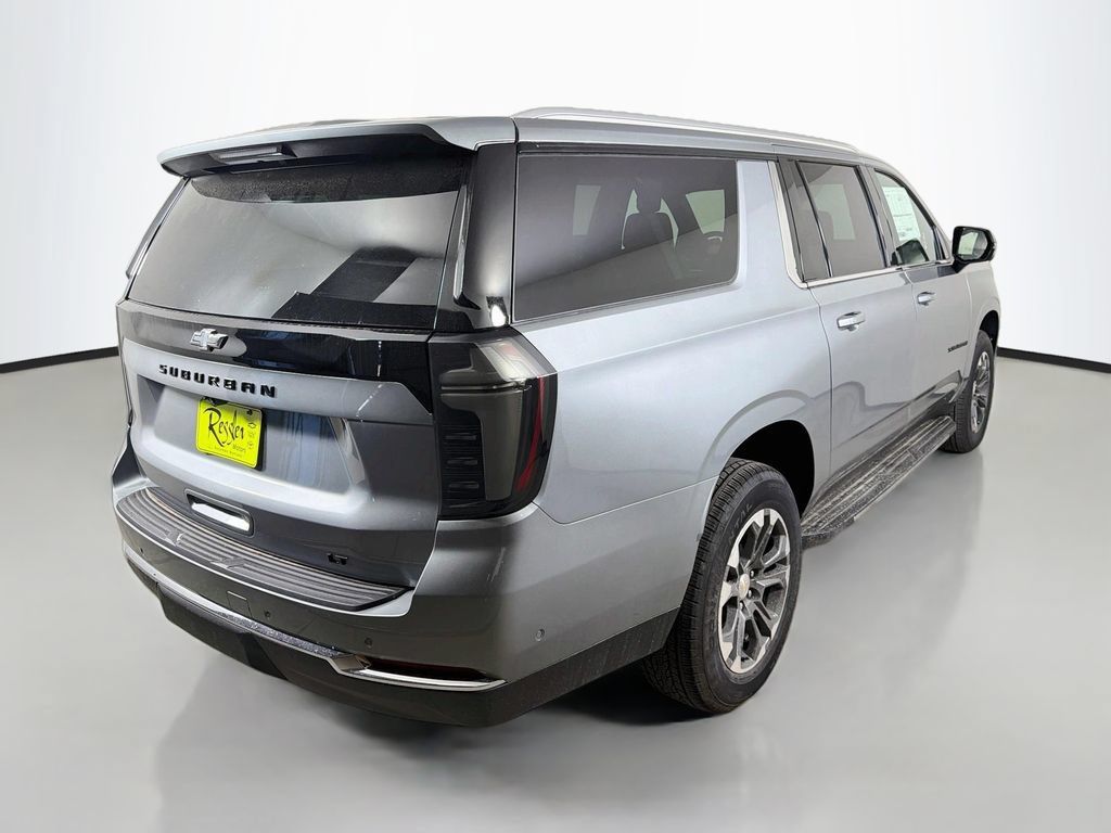New 2026 Chevrolet Suburban LT w/ Comfort Package AWD/4WD image 5